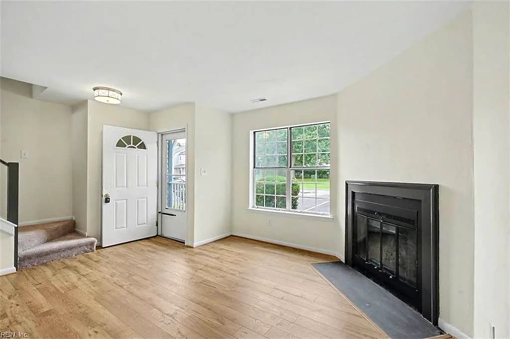 18 Bayview CT, HAMPTON VA 23664 thumb 9