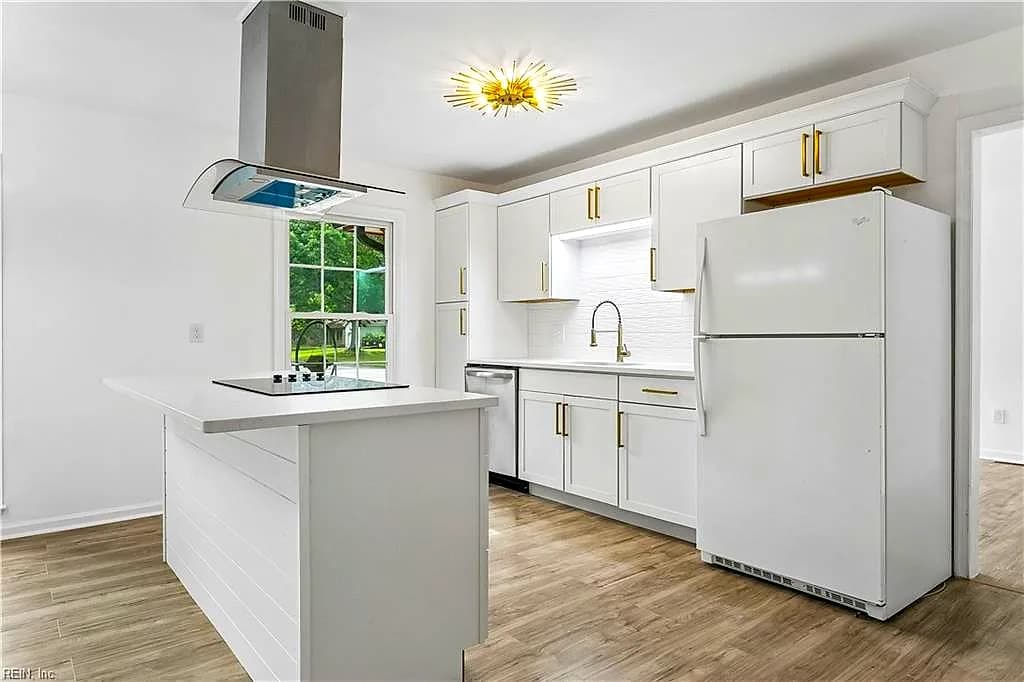 682 Village Green Parkway PW, NEWPORT NEWS VA 23602 thumb 11