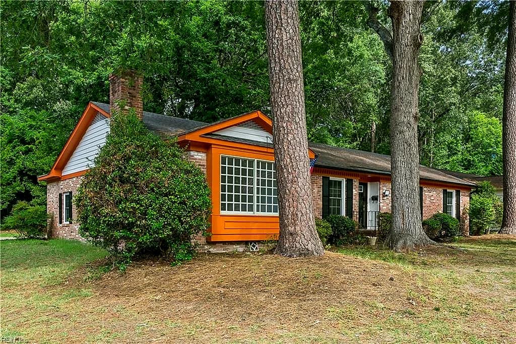 682 Village Green Parkway PW, NEWPORT NEWS VA 23602 - Photo 5