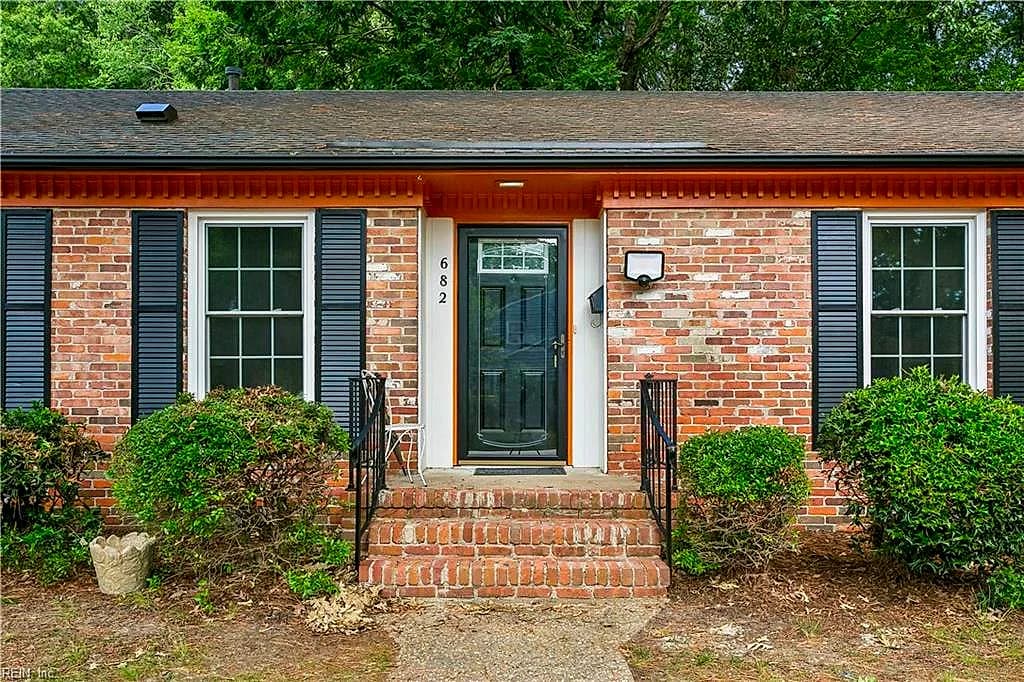 682 Village Green Parkway PW, NEWPORT NEWS VA 23602 thumb 6