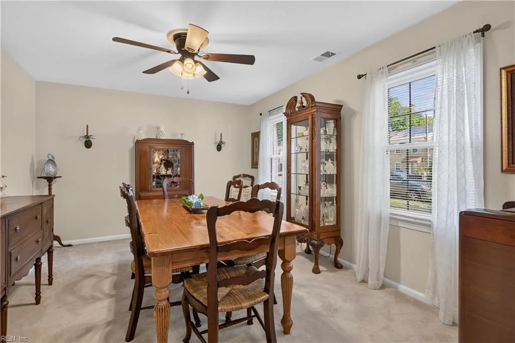 5207 Clover Hill DR, PORTSMOUTH VA 23703 - Photo 3