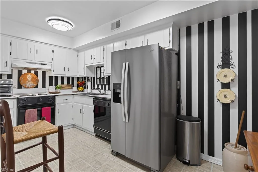 5207 Clover Hill DR, PORTSMOUTH VA 23703 thumb 8