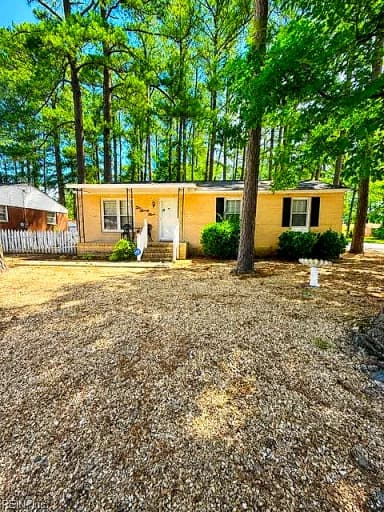 223 Thomas ST, FRANKLIN VA 23851 thumb 1