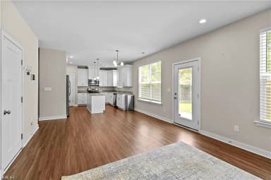 3745 Peterson ST, NORFOLK VA 23513 thumb 9