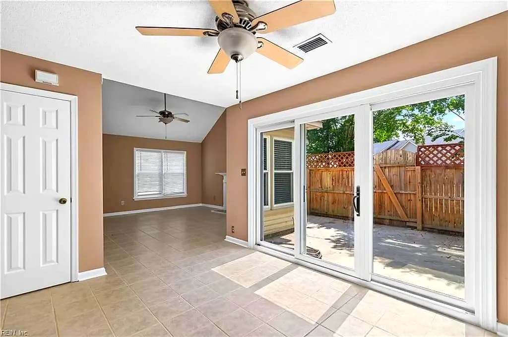 30 Hollis Wood DR, HAMPTON VA 23666 thumb 11