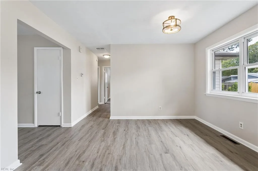 336 Lineberry RD, VIRGINIA BEACH VA 23452 thumb 9