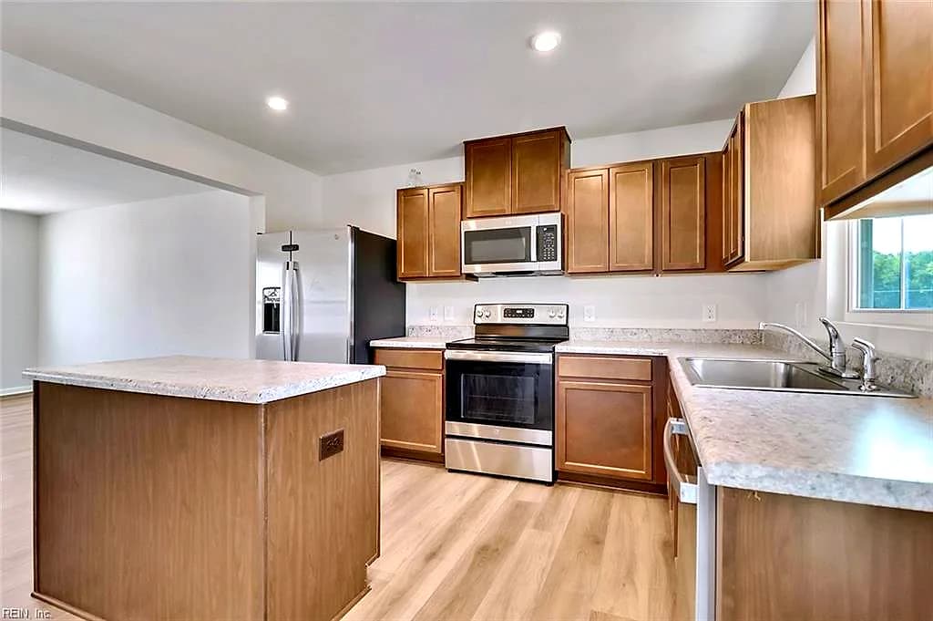 98 Clara CT, SUFFOLK VA 23434 thumb 8