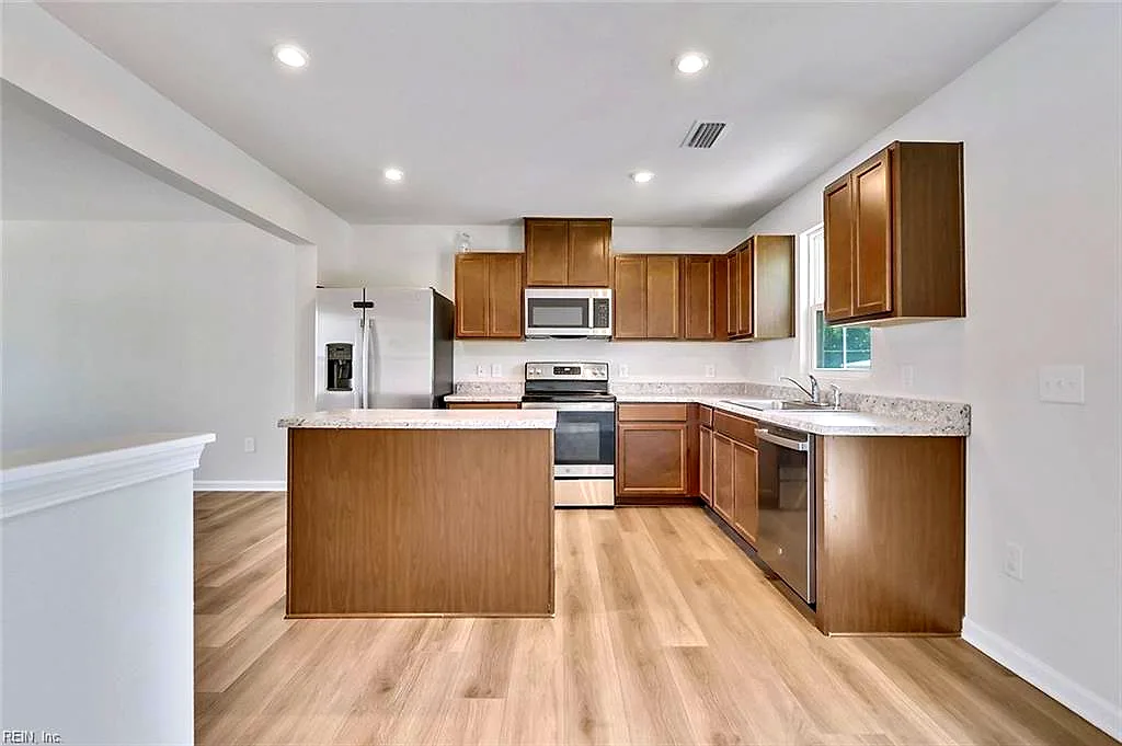 98 Clara CT, SUFFOLK VA 23434 thumb 9