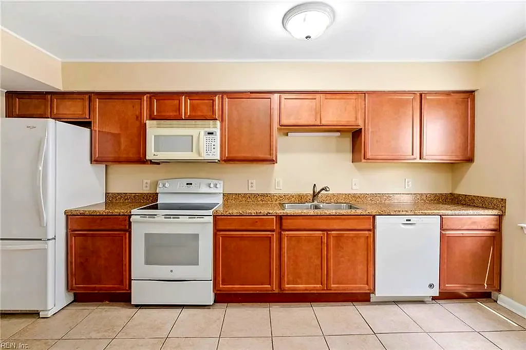 4117 Rainbow DR, VIRGINIA BEACH VA 23454 thumb 6