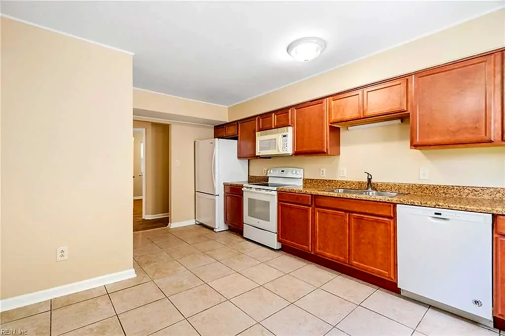 4117 Rainbow DR, VIRGINIA BEACH VA 23454 thumb 7