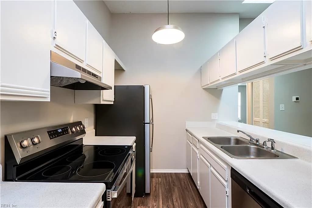 4134 Thalia Station CIR, VIRGINIA BEACH VA 23452 thumb 8