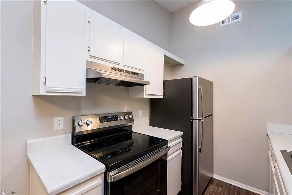 4134 Thalia Station CIR, VIRGINIA BEACH VA 23452 thumb 9