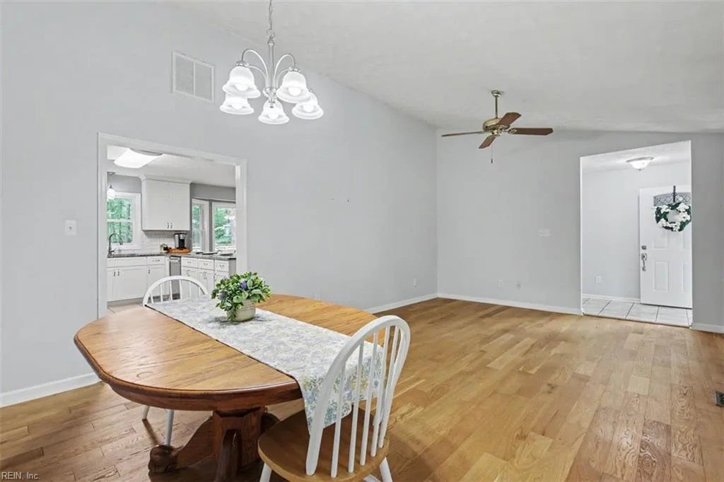8172 Manor DR, GLOUCESTER VA 23061 thumb 6