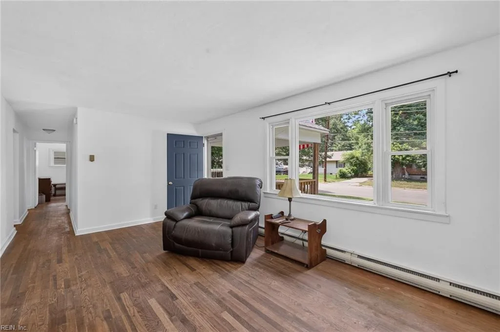 20 Woodhaven RD, NEWPORT NEWS VA 23608 thumb 7