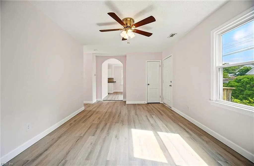 8857 Devon ST, NORFOLK VA 23503 - Photo 5