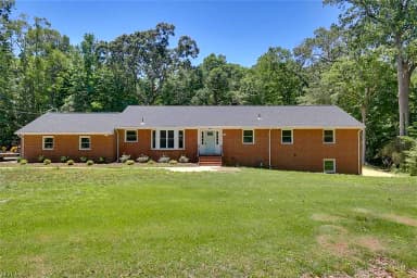 110 Artillery RD, YORKTOWN VA 23692 thumb 3