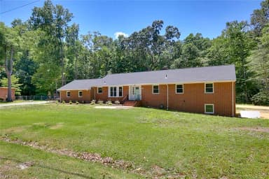 110 Artillery RD, YORKTOWN VA 23692 thumb 4
