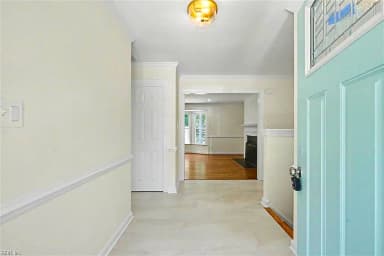 110 Artillery RD, YORKTOWN VA 23692 thumb 6