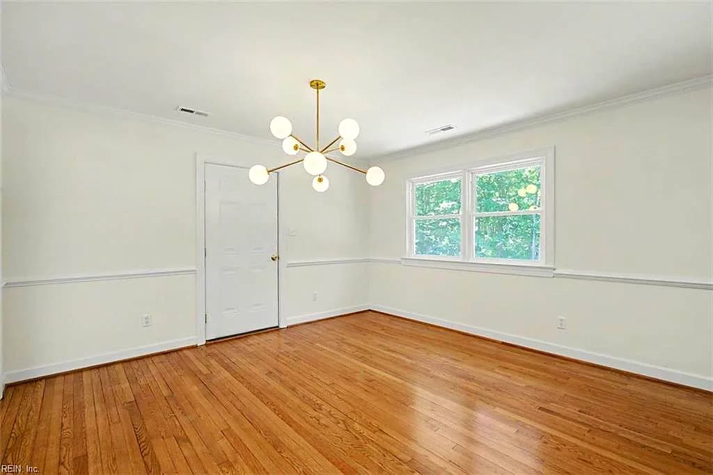 110 Artillery RD, YORKTOWN VA 23692 thumb 10