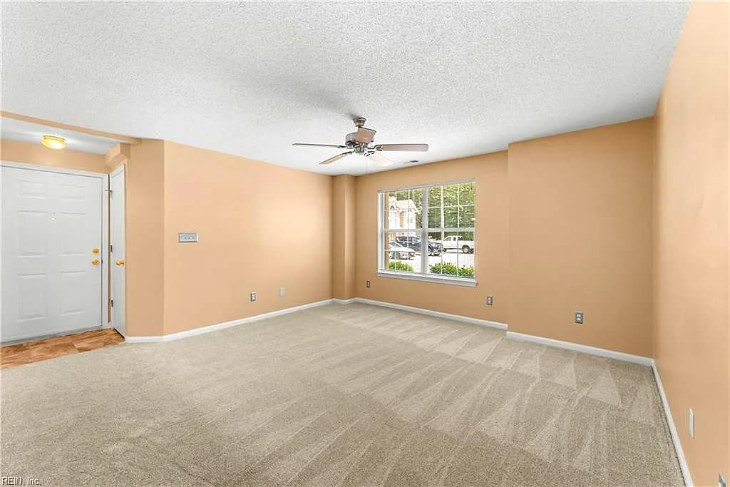 315 Gainsborough SQ, CHESAPEAKE VA 23320 thumb 6