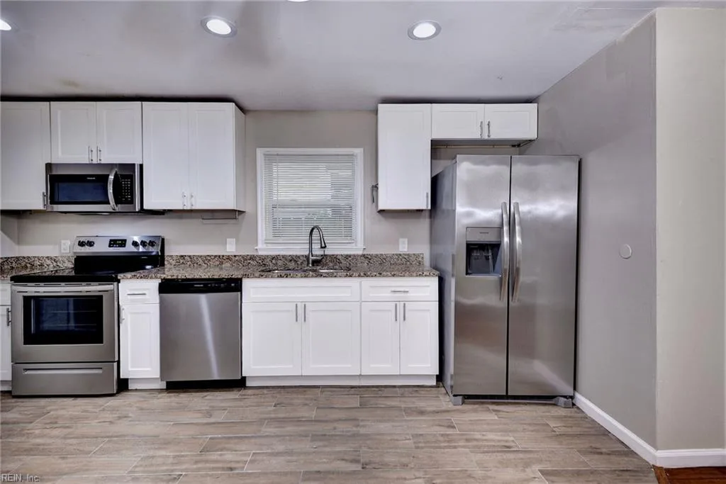 1247 29th ST, NEWPORT NEWS VA 23607 thumb 12