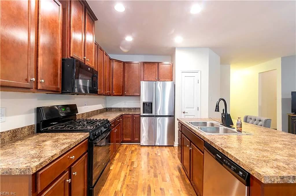 7427 Wicks RD, WILLIAMSBURG VA 23188 thumb 9