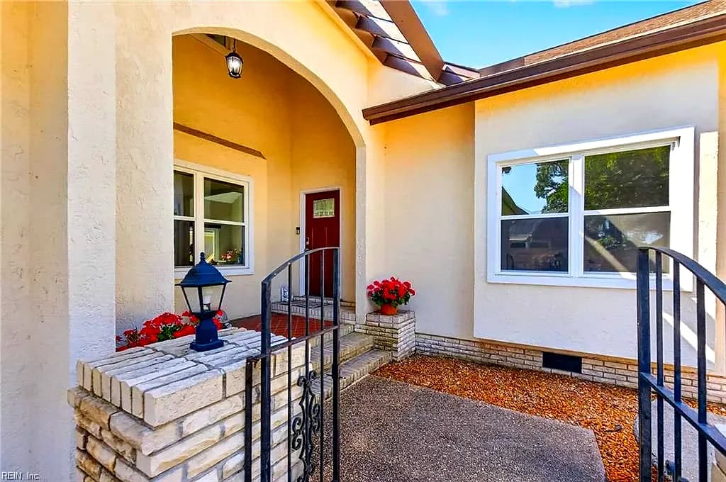 2496 Las Brisas DR, VIRGINIA BEACH VA 23456 thumb 11