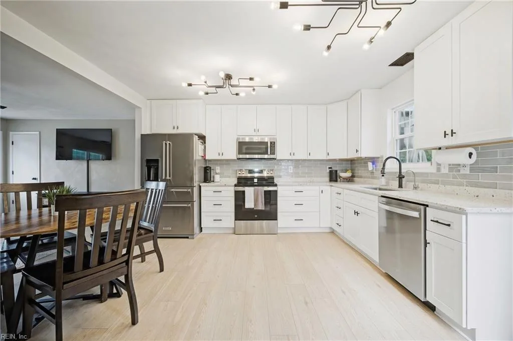 945 Aberdeen LN, CHESAPEAKE VA 23322 thumb 12