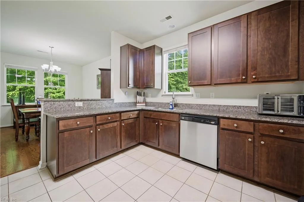 780 Bennetts Meadow LN #B, SUFFOLK VA 23435 thumb 11