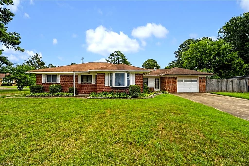 3221 Madden TER, PORTSMOUTH VA 23703 - Photo 2
