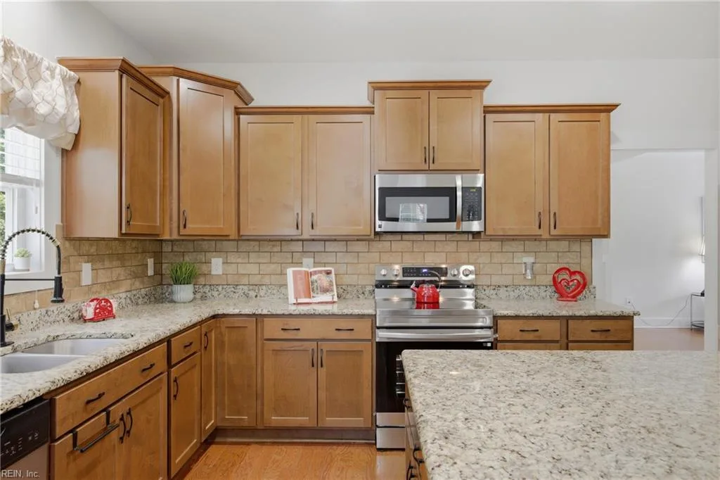 7551 English Boxwood LN, QUINTON VA 23141 thumb 7