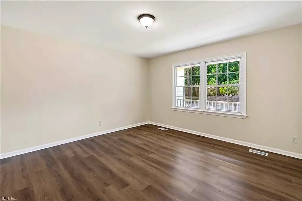 601 Musket CT, NEWPORT NEWS VA 23602 thumb 6