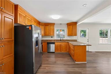 601 Musket CT, NEWPORT NEWS VA 23602 thumb 8