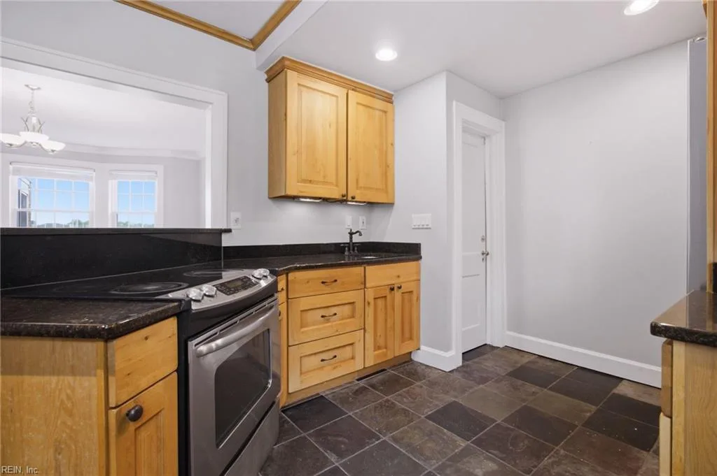 1200 N Fairwater DR, NORFOLK VA 23508 thumb 11