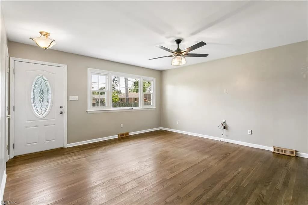 303 Nancy DR, HAMPTON VA 23669 thumb 8