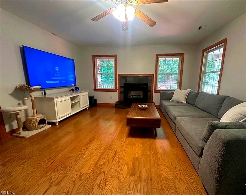 8811 Chipsin PATH, GLOUCESTER VA 23061 - Photo 3
