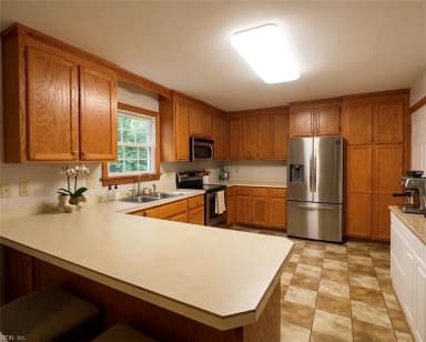 8811 Chipsin PATH, GLOUCESTER VA 23061 thumb 5