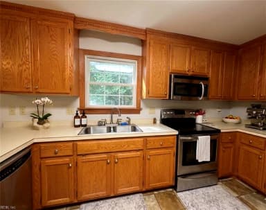 8811 Chipsin PATH, GLOUCESTER VA 23061 thumb 6