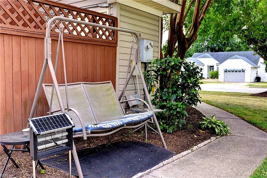 225 Ridge Wood DR, HAMPTON VA 23666 thumb 7