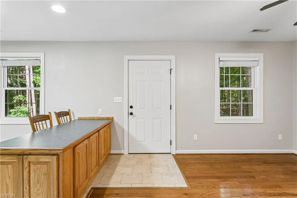 4497 Backwoods LN, HAYES VA 23072 thumb 7