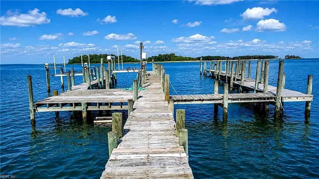 1214 Dandy Loop RD, YORKTOWN VA 23692 - Photo 4