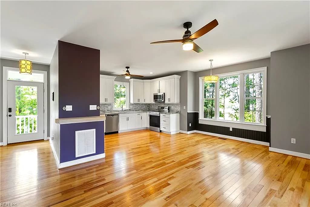 9283 Diane AVE, HAYES VA 23072 thumb 11