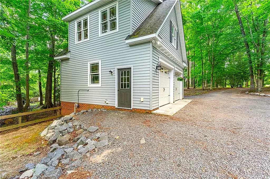 70 Mill Ridge RD, HARTFIELD VA 23071 thumb 9