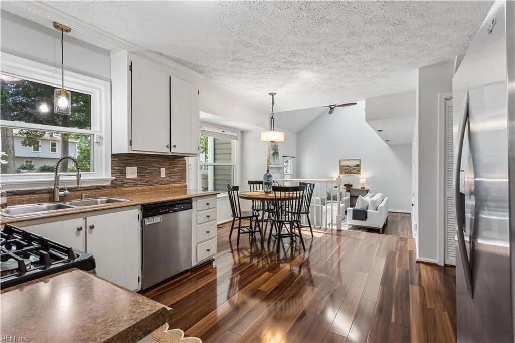 934 Elton Hall CIR, NEWPORTNEWS VA 23608 thumb 9