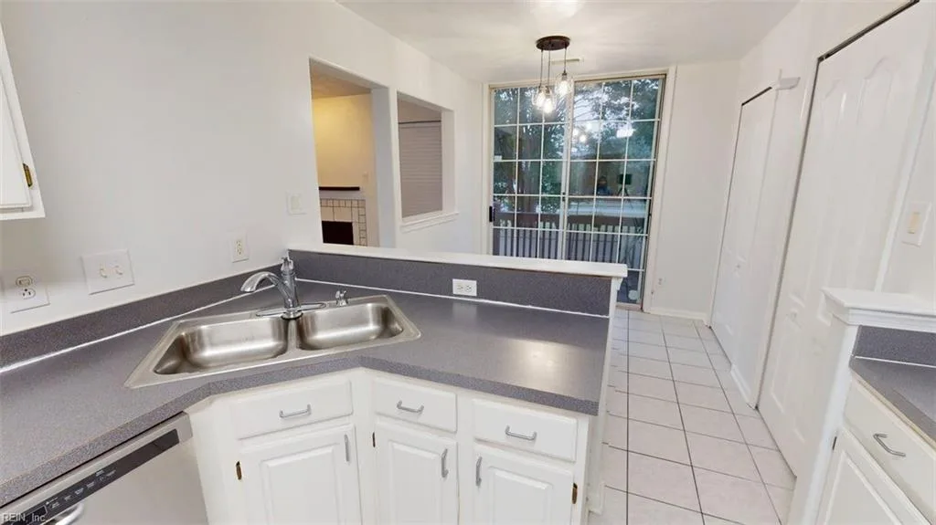 2949 Big Bend DR, CHESAPEAKE VA 23321 thumb 7