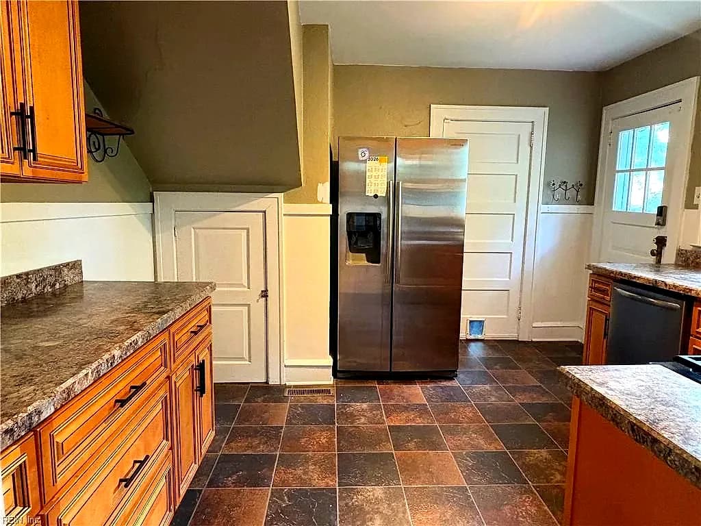 180 Cherokee RD, HAMPTON VA 23661 thumb 9