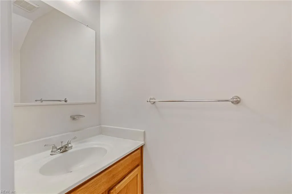 205 Whitewater DR, NEWPORTNEWS VA 23608 thumb 12