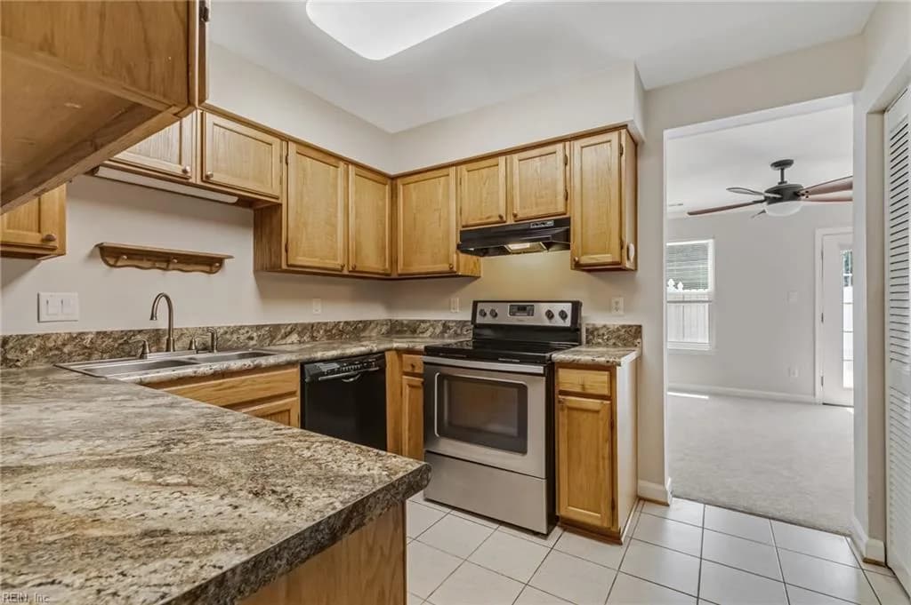 205 Whitewater DR, NEWPORTNEWS VA 23608 thumb 6