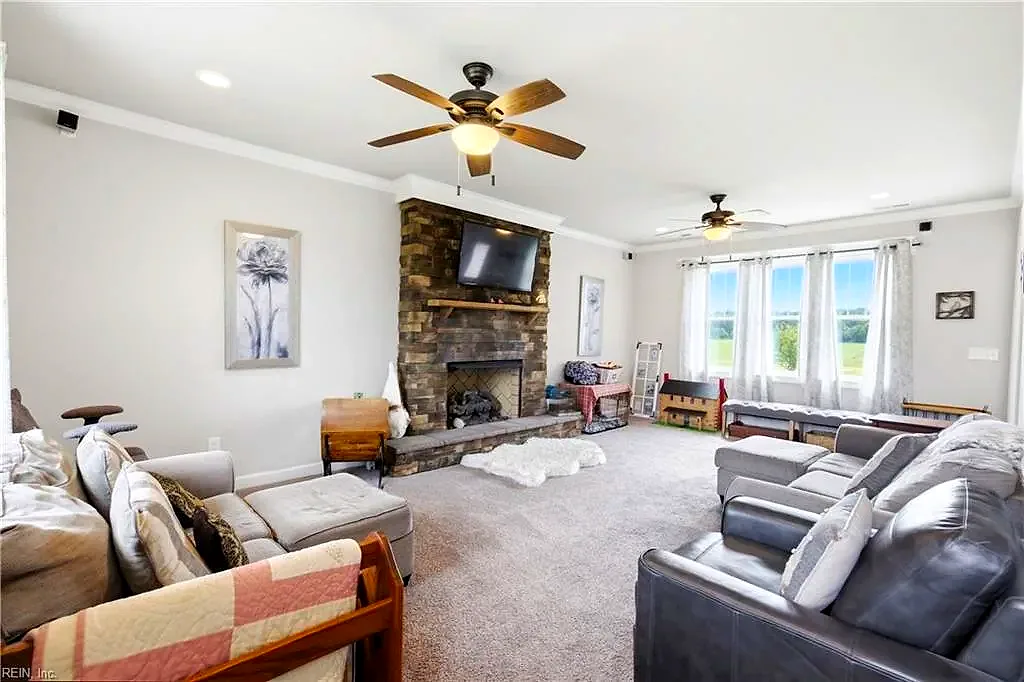 408 Wenger RD, CHESAPEAKE VA 23322 thumb 7
