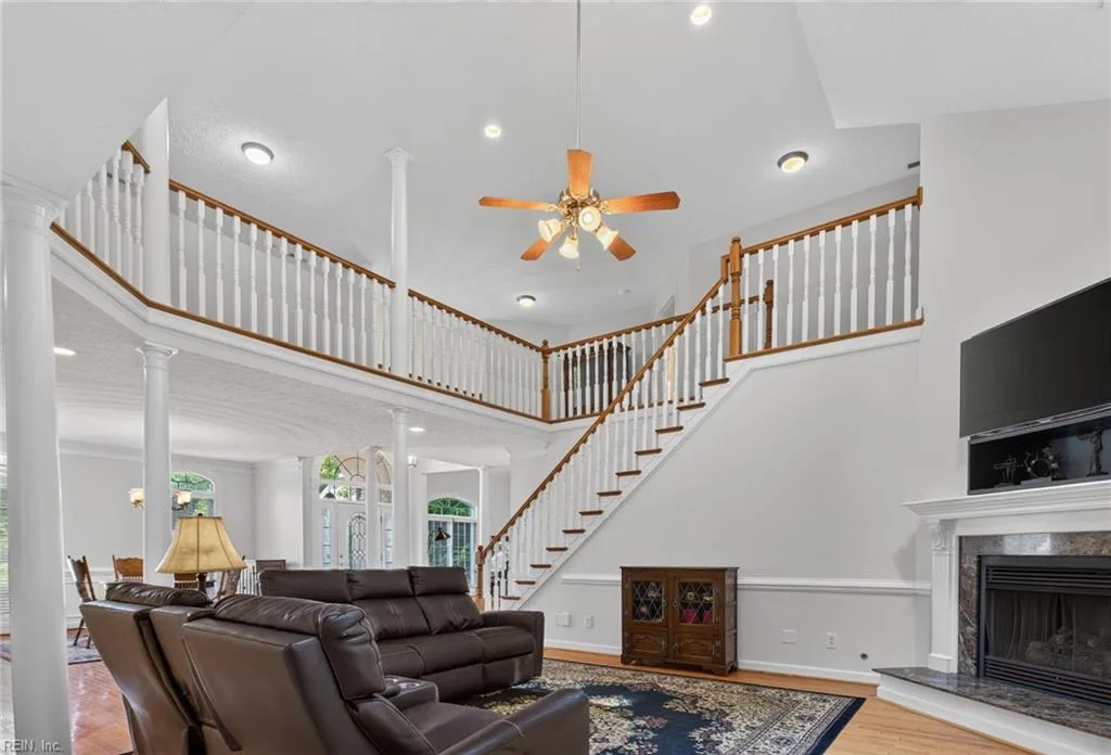 426 Richter LN, YORKTOWN VA 23693 thumb 12